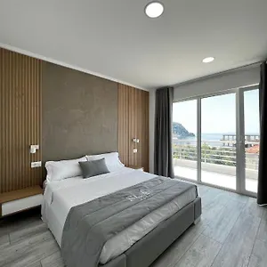 Stolis Albania