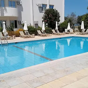 Hotel apartamentowy Mandalena ***